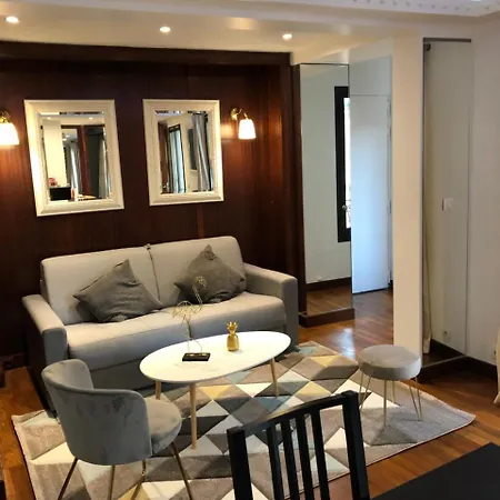 Cosy - Triangle D'or * Paris